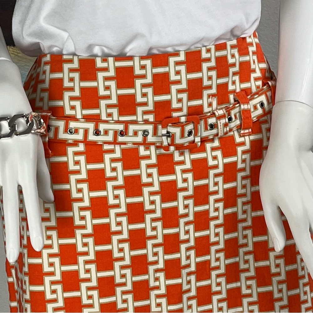 VINTAGE 🔥Tommy Hilfiger🔥 Abstract Belted Skirt Size 6 - Picture 7 of 11